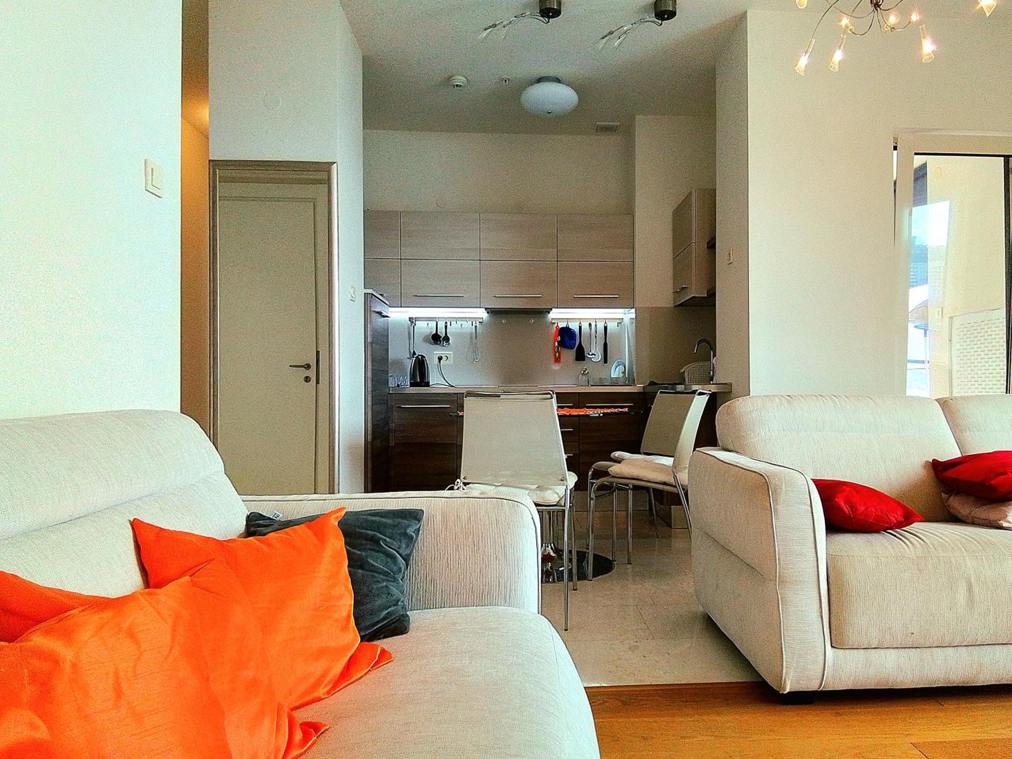 Apartment Two Bedroom Elizabeth Treecanne Near Sea